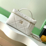CHANEL Vanity with Chain(high-end grade) - Image 2