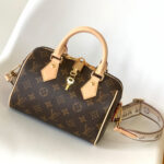 LV Speedy Bandoulière 20 - Image 2