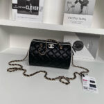 CHANEL Clutch with Chain(HIGH-END GRADE) - Image 2