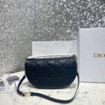MEDIUM DIOR VIBE HOBO BAG - Image 2