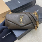 YSL calypso medium in grained lambskin - Image 2
