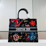 LARGE DIOR BOOK TOTE - Image 2