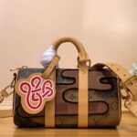 LV Keepall Bandoulière 25 - Image 2