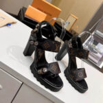LV Sandals - Image 2