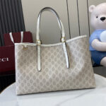 GG Emblem large tote bag - Image 2