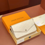 LV Felicie Pochette - Image 2