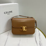 CELINE CLASSIQUE TRIOMPHE BAG in shiny calfskin(HIGH-END GRADE) - Image 2