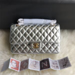CHANEL Classic Flap Medium(High-end Grade) - Image 2