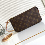 LV Pochette Accessoires(high-end grade) - Image 2