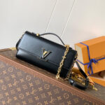 LV Wallet On Chain Capucines - Image 2