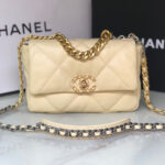 CHANEL 19 Handbag - Image 2