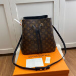LV Neoneo MM Handbag - Image 2