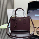 Prada Galleria medium Saffiano leather bag(HIGH-END GRADE) - Image 2