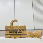 MEDIUM LADY D-JOY BAG - Image 2