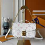 LV Pochette Métis East West - Image 2