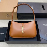 YSL le 5 a 7 in smooth leather - Image 2