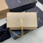 YSL kate medium tassel in grain de poudre embossed leather - Image 2