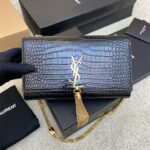 YSL kate medium tassel in crocodile-embossed leather - Image 2