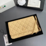CHANEL Classic Wallet On Chain(high-end grade) - Image 2