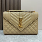 YSL envelope medium in grained leather - Image 2