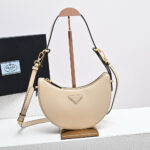 Prada Arque leather shoulder bag - Image 2