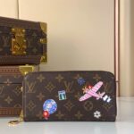 LV Zippy Wallet - Image 2