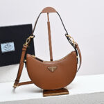 Prada Arque leather shoulder bag - Image 2