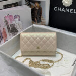 CHANEL Wallet On Chain - Image 2