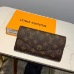 Louis Vuitton Sarah Wallet - Image 2