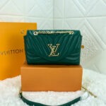 LV NEW WAVE CHAIN BAG - Image 2