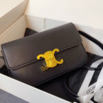 CELINE TRIOMPHE SHOULDER BAG - Image 2