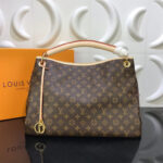 Louis Vuitton ARTSY MM - Image 2