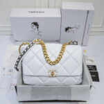CHANEL 19 MAXI HANDBAG - Image 2
