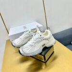 Christian Dior Vibe Sneaker - Image 2