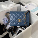 CHANEL MINI FLAP - Image 2