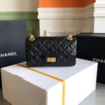 CHANEL MINI 2.55 HANDBAG - Image 2