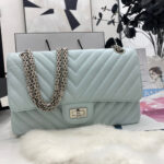 CHANEL 2.55 HANDBAG - Image 2