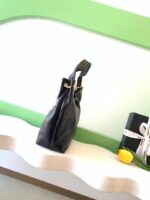 Chanel Hobo Bag AS5978 24cm Black - Image 3