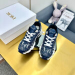 Christian Dior Vibe Sneaker - Image 3