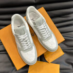 Louis Vuitton Rivoli Sneaker - Image 3