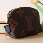 LV Cosmetic Pouch PM(HIGH-END GRADE) - Image 3