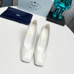 Prada Patent Leather Pumps 85mm - Image 3