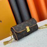 LV Pochette Camille - Image 3