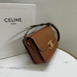 CELINE CLASSIQUE TRIOMPHE BAG in shiny calfskin(HIGH-END GRADE) - Image 3
