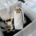 CHANEL MINI FLAP - Image 3