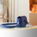 LV Steamer Wearable Wallet - Image 3