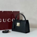 Gucci Padlock medium top handle bag - Image 3