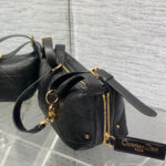 Small D-Journey Bag in Shiny Goatskin(HIGH-END GRADE) - Image 3