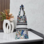 Dior Lucky Medium Dior Book Tote - Image 3