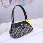 SMALL DIOR KEY BAG - Image 3